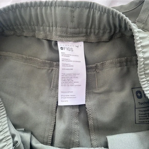 Figs Technical Collection Scrub Set - Picture 15 of 16